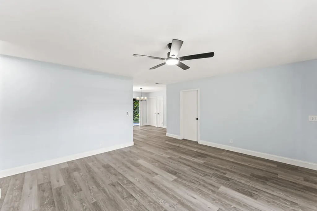 11852 N 47th Road Road N The Acreage FL 33411