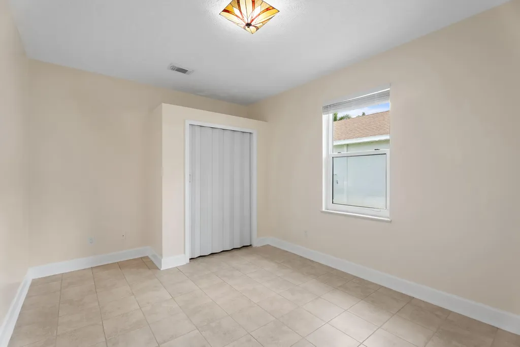 2381 SW Indigo Lane Port St Lucie FL 34953