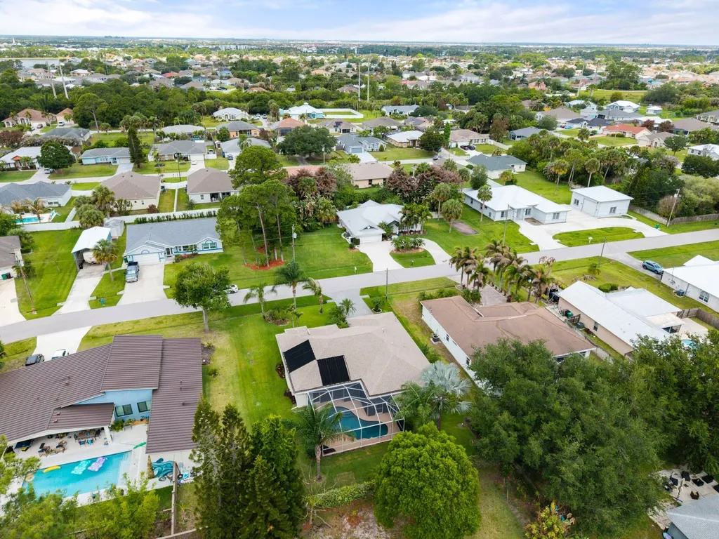 2381 SW Indigo Lane Port St Lucie FL 34953