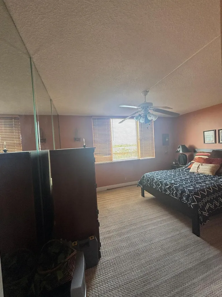 4350 Hillcrest Drive Hollywood FL 33021
