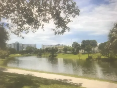 4350 Hillcrest Drive Hollywood FL 33021