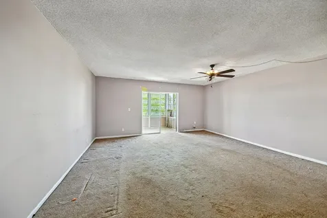 4770 NW 21st Street Lauderhill FL 33313
