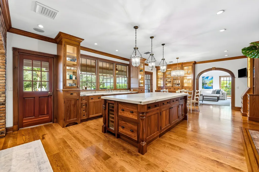 19153 SE Jupiter River Drive Jupiter FL 33458