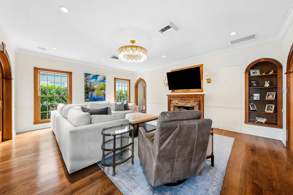 19153 SE Jupiter River Drive Jupiter FL 33458