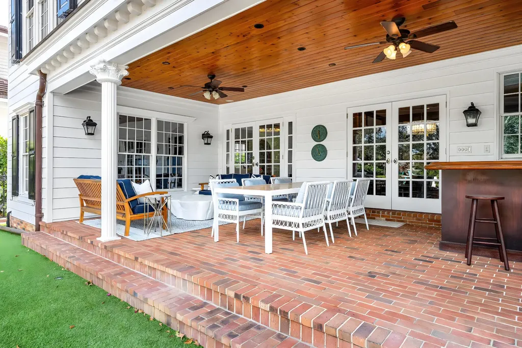 19153 SE Jupiter River Drive Jupiter FL 33458