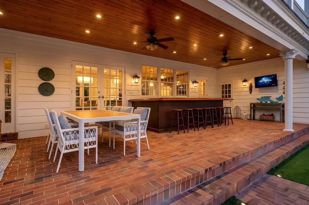 19153 SE Jupiter River Drive Jupiter FL 33458