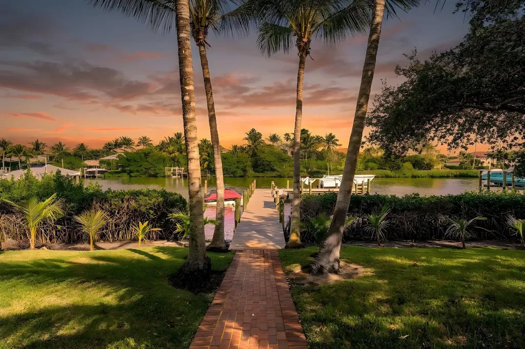 19153 SE Jupiter River Drive Jupiter FL 33458