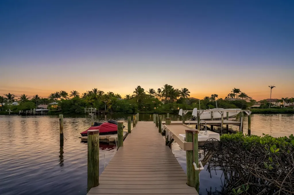 19153 SE Jupiter River Drive Jupiter FL 33458