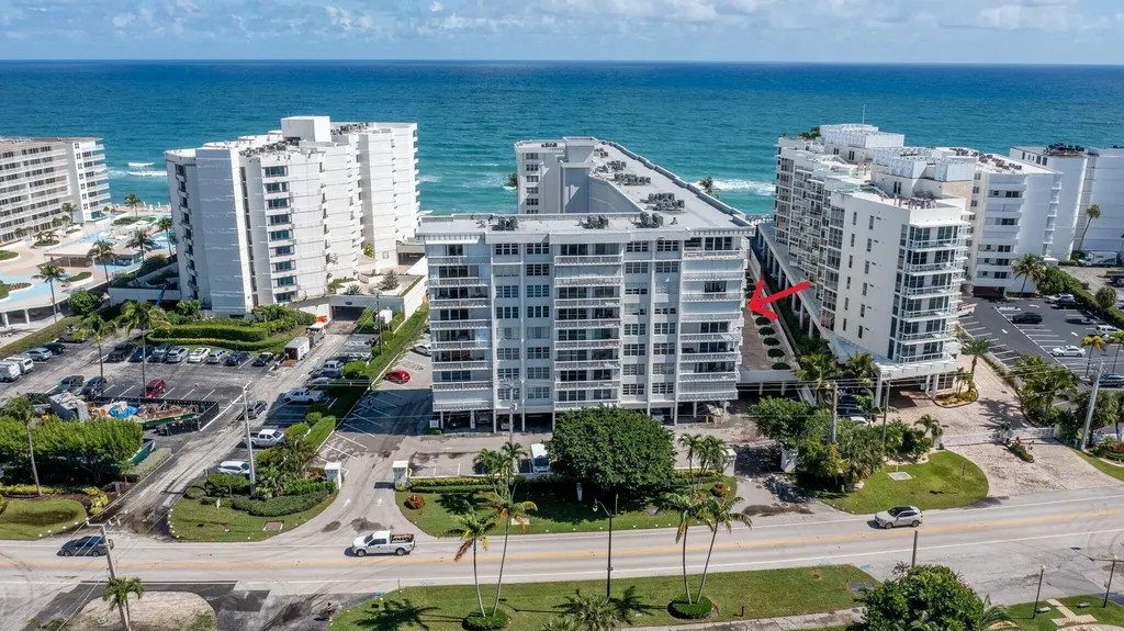 3570 S Ocean Boulevard South Palm Beach FL 33480