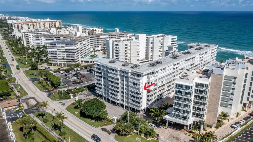 3570 S Ocean Boulevard South Palm Beach FL 33480