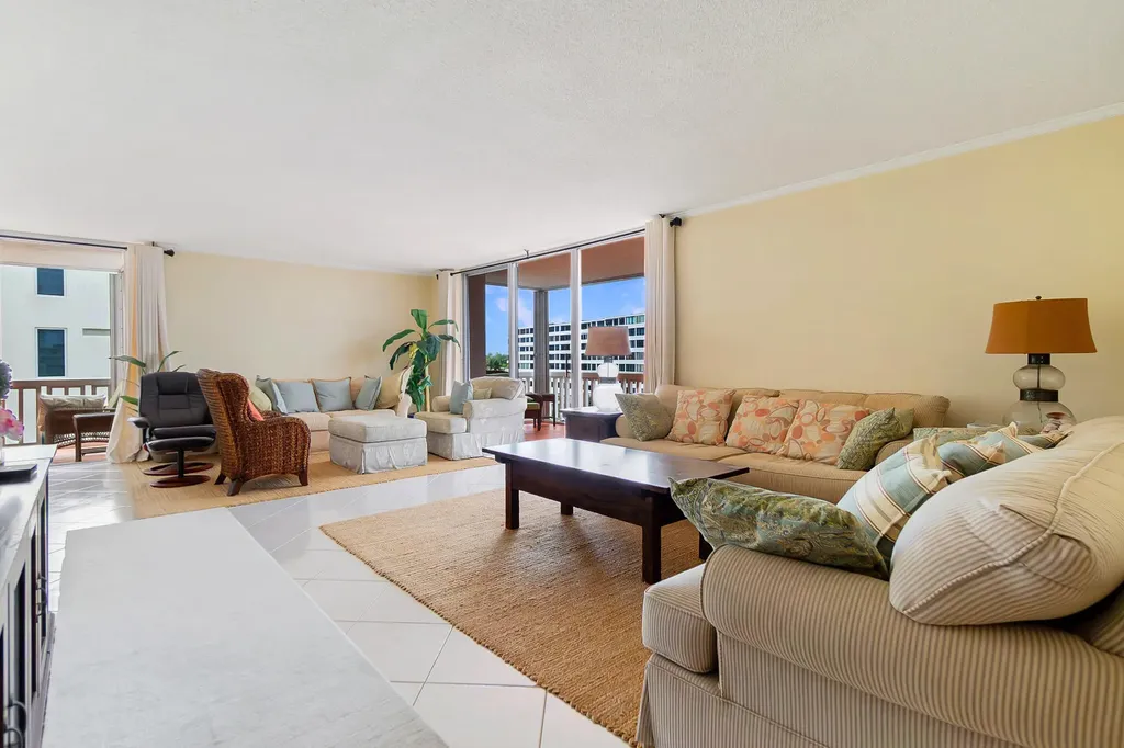 3570 S Ocean Boulevard South Palm Beach FL 33480
