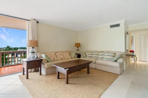3570 S Ocean Boulevard South Palm Beach FL 33480