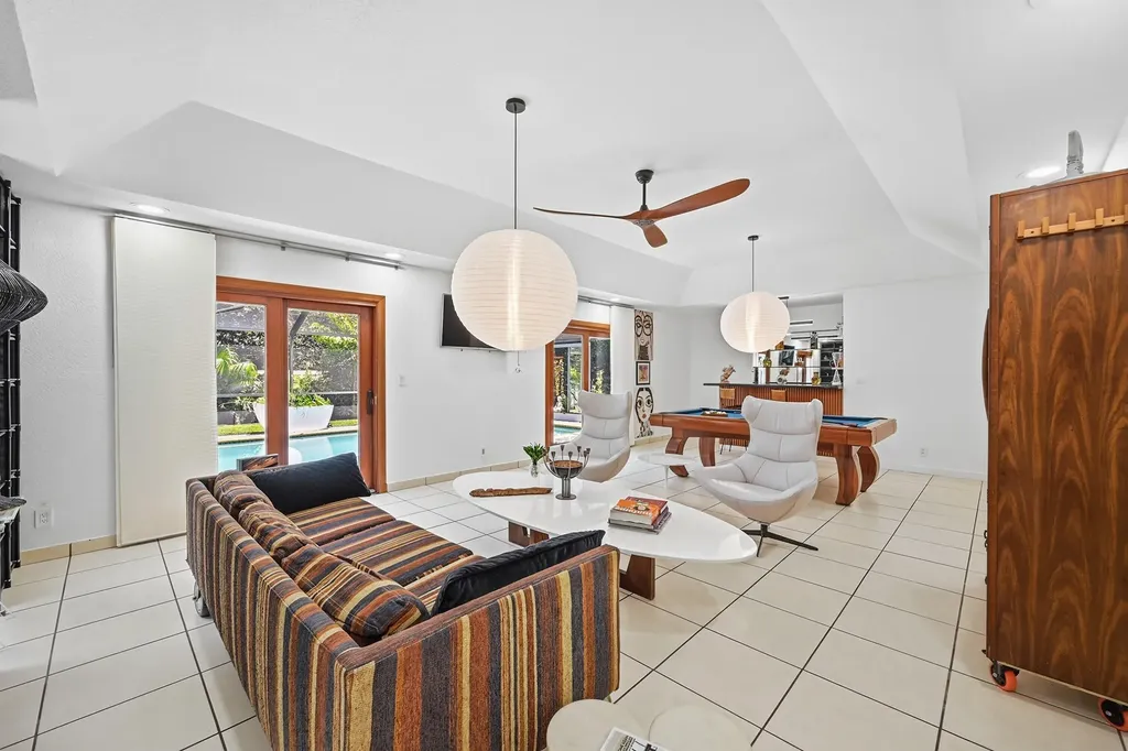 816 NW 66th Avenue Plantation FL 33317