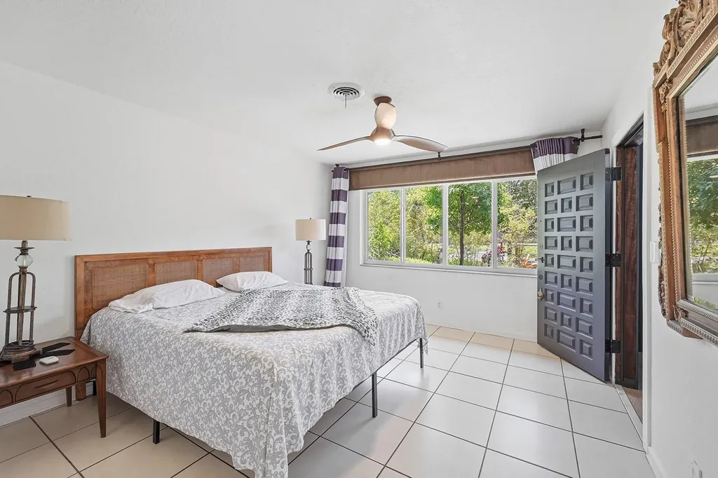 816 NW 66th Avenue Plantation FL 33317