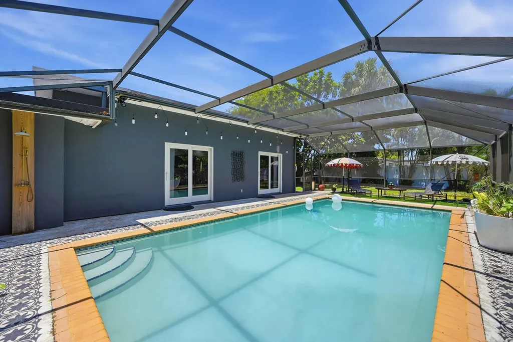 816 NW 66th Avenue Plantation FL 33317