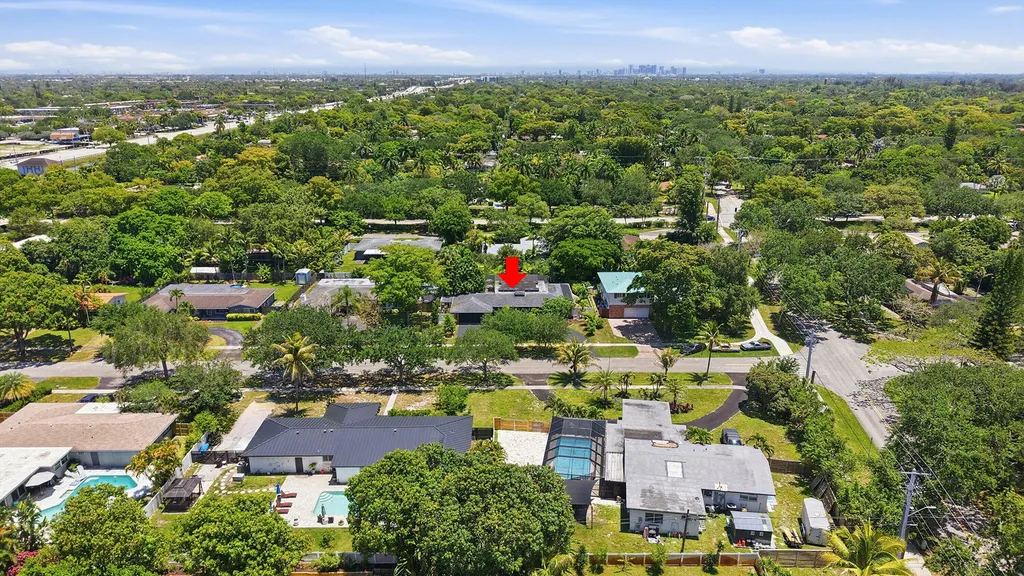 816 NW 66th Avenue Plantation FL 33317