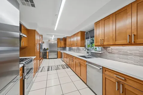 816 NW 66th Avenue Plantation FL 33317