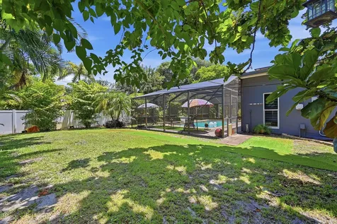816 NW 66th Avenue Plantation FL 33317