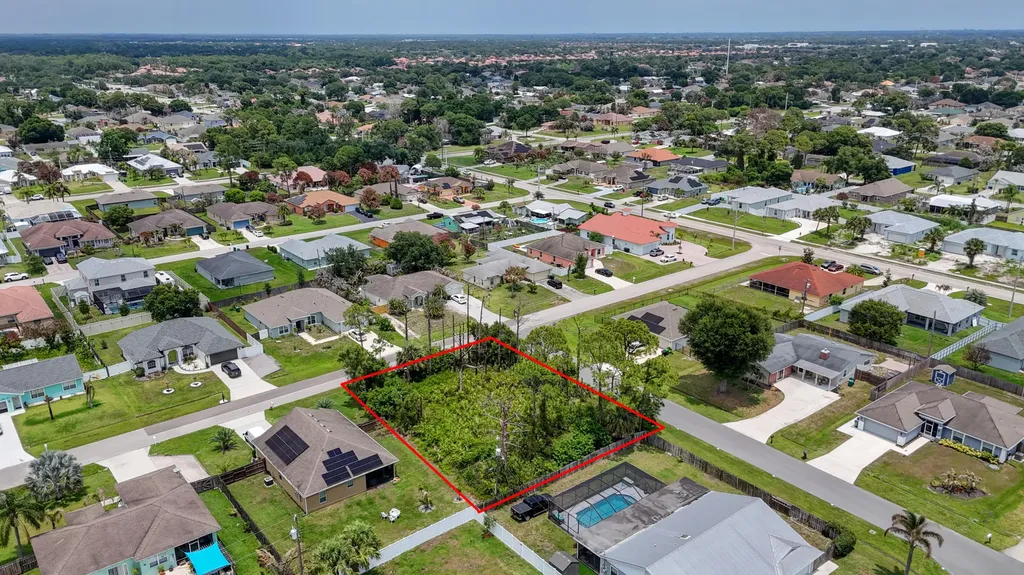 1802 SW Diamond Street Port St Lucie FL 34953