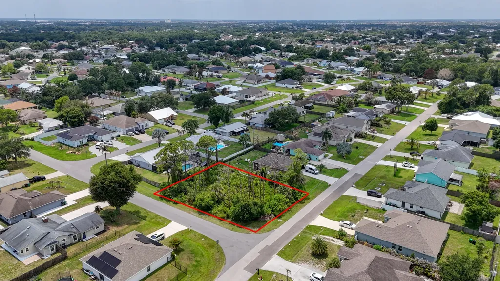1802 SW Diamond Street Port St Lucie FL 34953
