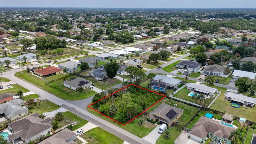 1802 SW Diamond Street Port St Lucie FL 34953