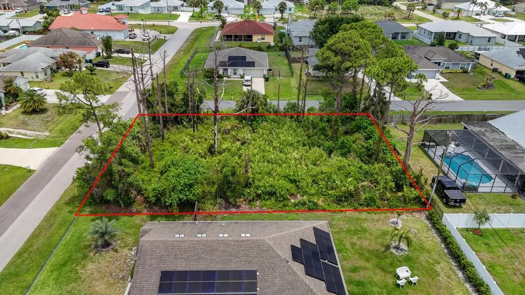 1802 SW Diamond Street Port St Lucie FL 34953