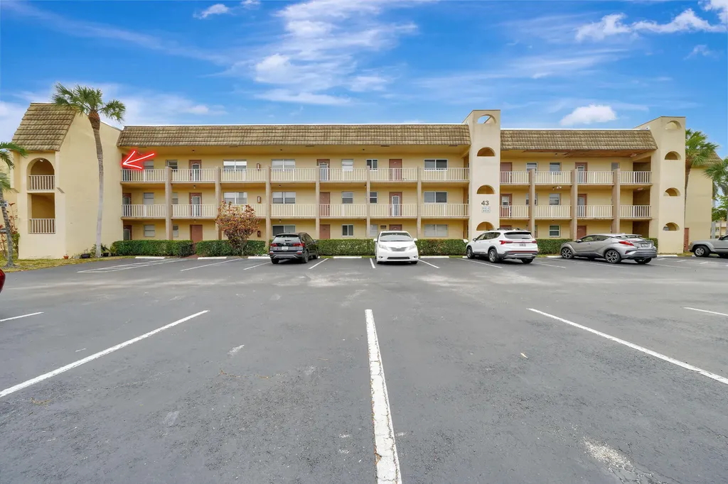 8435 Sunrise Lakes Boulevard Sunrise FL 33322