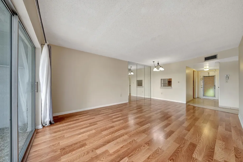 8435 Sunrise Lakes Boulevard Sunrise FL 33322