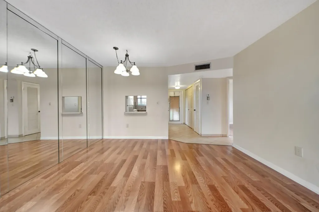 8435 Sunrise Lakes Boulevard Sunrise FL 33322