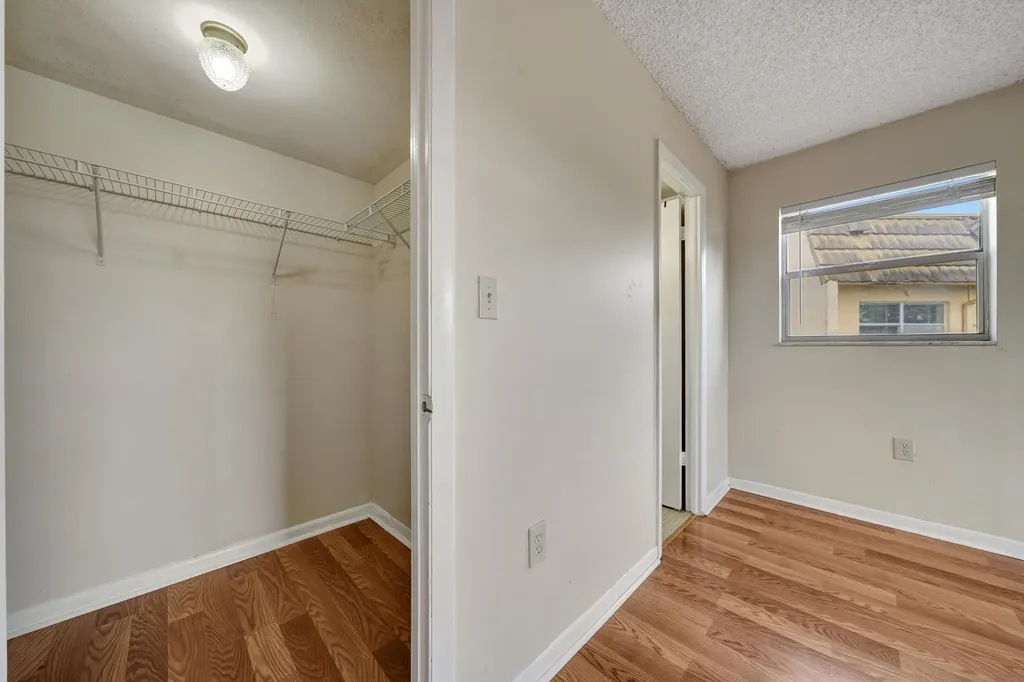 8435 Sunrise Lakes Boulevard Sunrise FL 33322