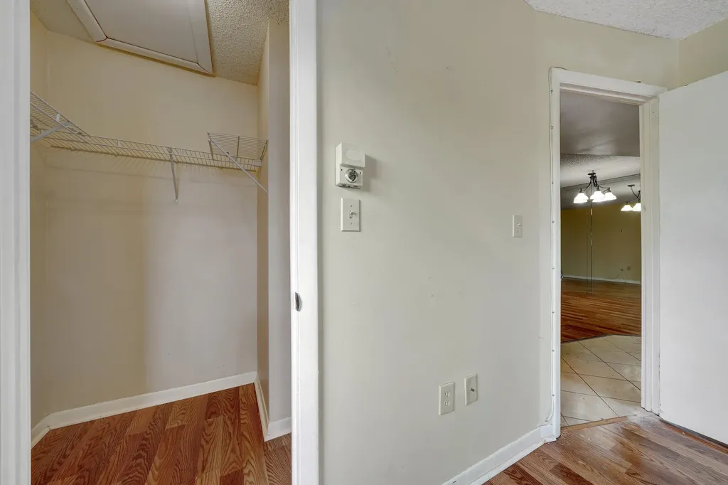 8435 Sunrise Lakes Boulevard Sunrise FL 33322