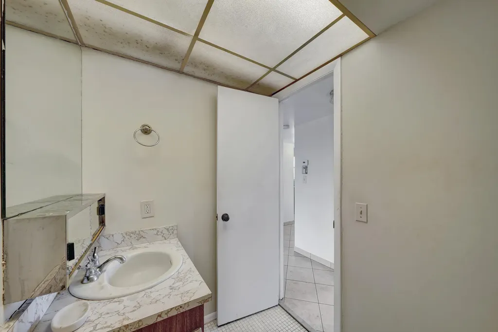 8435 Sunrise Lakes Boulevard Sunrise FL 33322