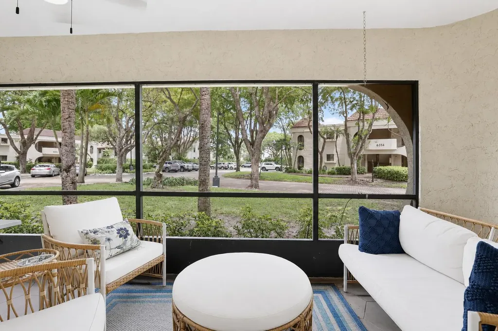 6328 W Longboat Lane Lane W Boca Raton FL 33433