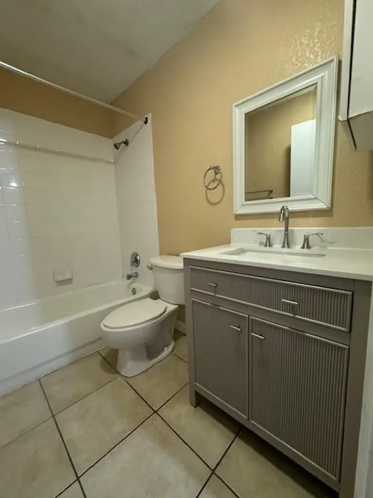 4844 NW 9th Drive Plantation FL 33317