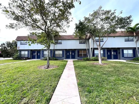4844 NW 9th Drive Plantation FL 33317