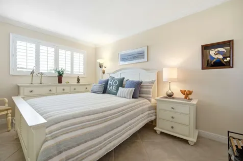 3221 NE 8th Street Pompano Beach FL 33062