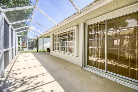 252 Moccasin Trail W Jupiter FL 33458