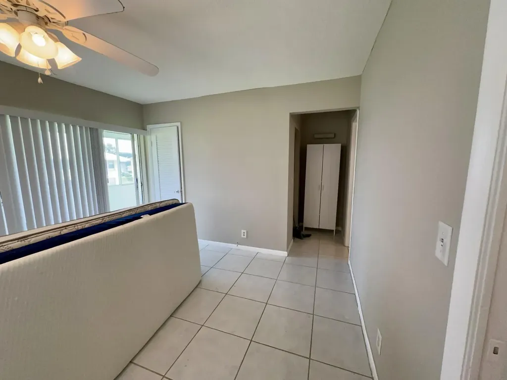 165 Coventry G West Palm Beach FL 33417