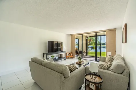 16401 Golf Club Road Weston FL 33326