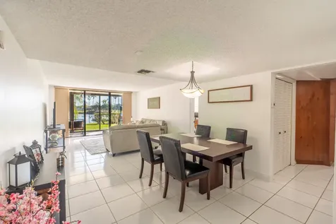 16401 Golf Club Road Weston FL 33326