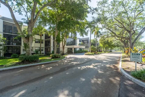 16401 Golf Club Road Weston FL 33326