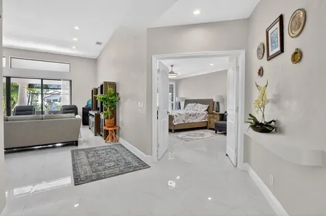6502 Via Benita Boca Raton FL 33433