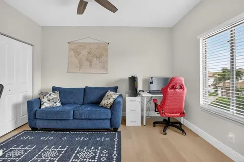 6502 Via Benita Boca Raton FL 33433