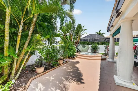 6502 Via Benita Boca Raton FL 33433