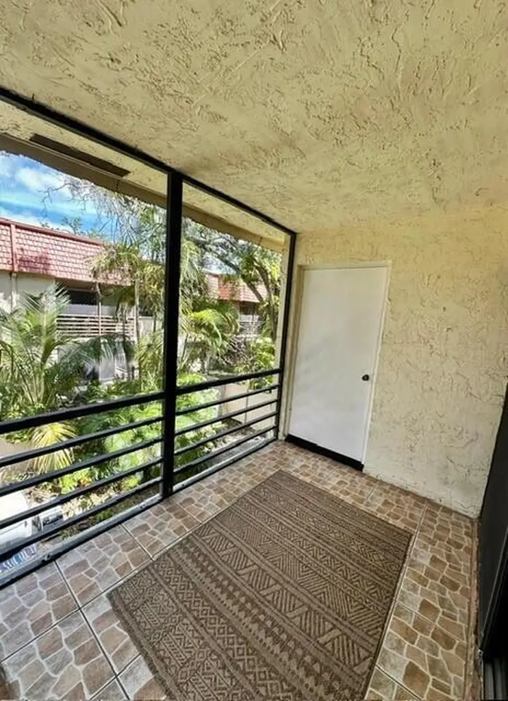 132 S Cypress Road Pompano Beach FL 33060