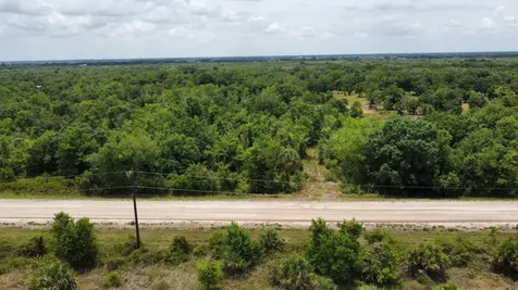 16436 NW 256th Street Okeechobee FL 34972