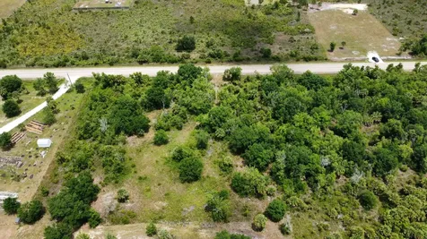 16436 NW 256th Street Okeechobee FL 34972