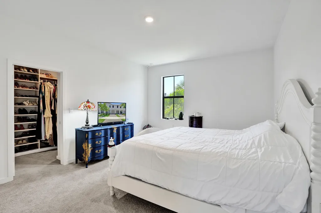 975 NW 3rd Terrace Pompano Beach FL 33060