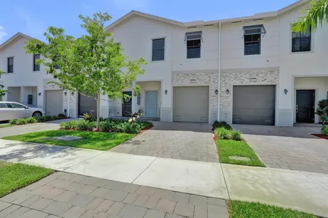 975 NW 3rd Terrace Pompano Beach FL 33060