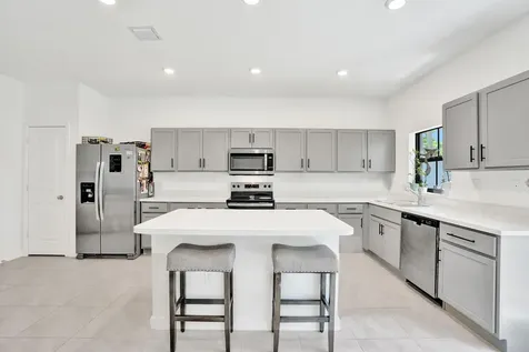 975 NW 3rd Terrace Pompano Beach FL 33060
